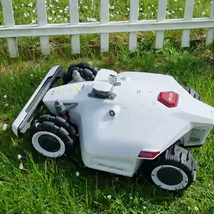 TEASER Kabelloser GPSMähroboter Mammotion LUBA 2 AWD 3000 im großen