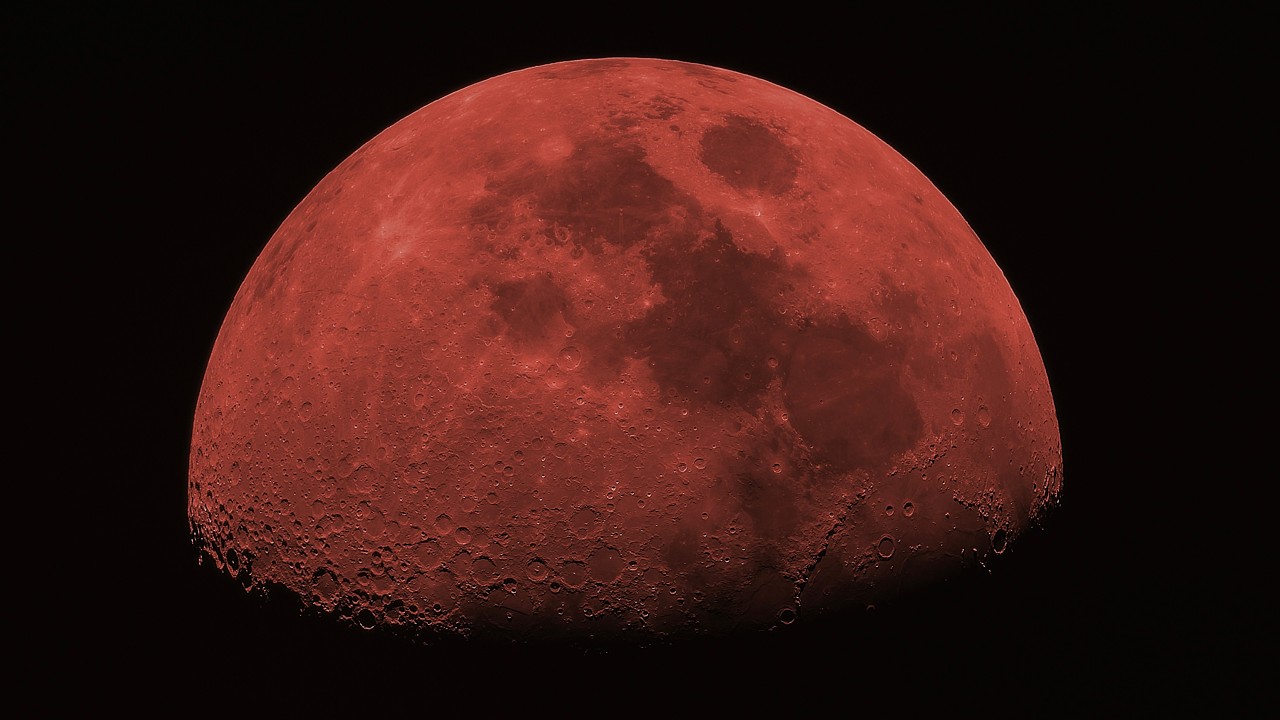 Blood Moon Eclipse // Worm Moon | 417Hz Deep Subconscious Dive - Atmospheric Healing Frequencies auf YouTube ansehen Blood Moon Eclipse // Worm Moon | 417Hz Deep Subconscious Dive - Atmospheric Healing Frequencies auf YouTube ansehen