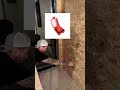 Så gör vi snickare hål för eldosor 🔨