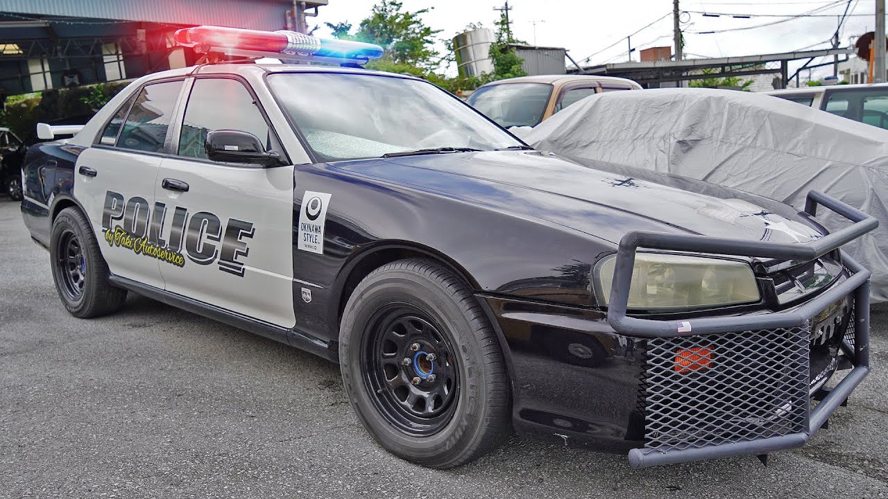Japanese R34 Skyline police car & more abandoned cars!