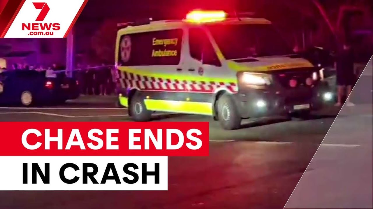 Police chase ends in crash in Sydney's west | 7NEWS - YouTube