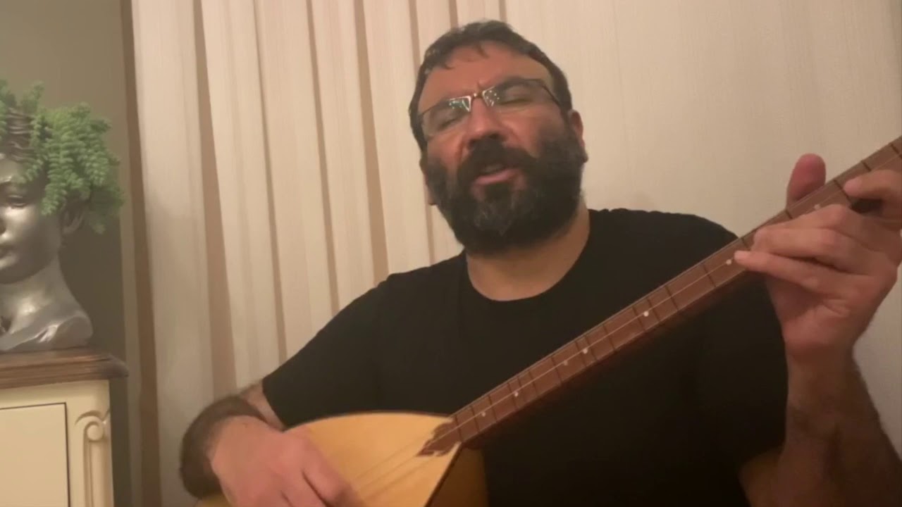 Tolga Sağ - Ağlamakla Gülmek