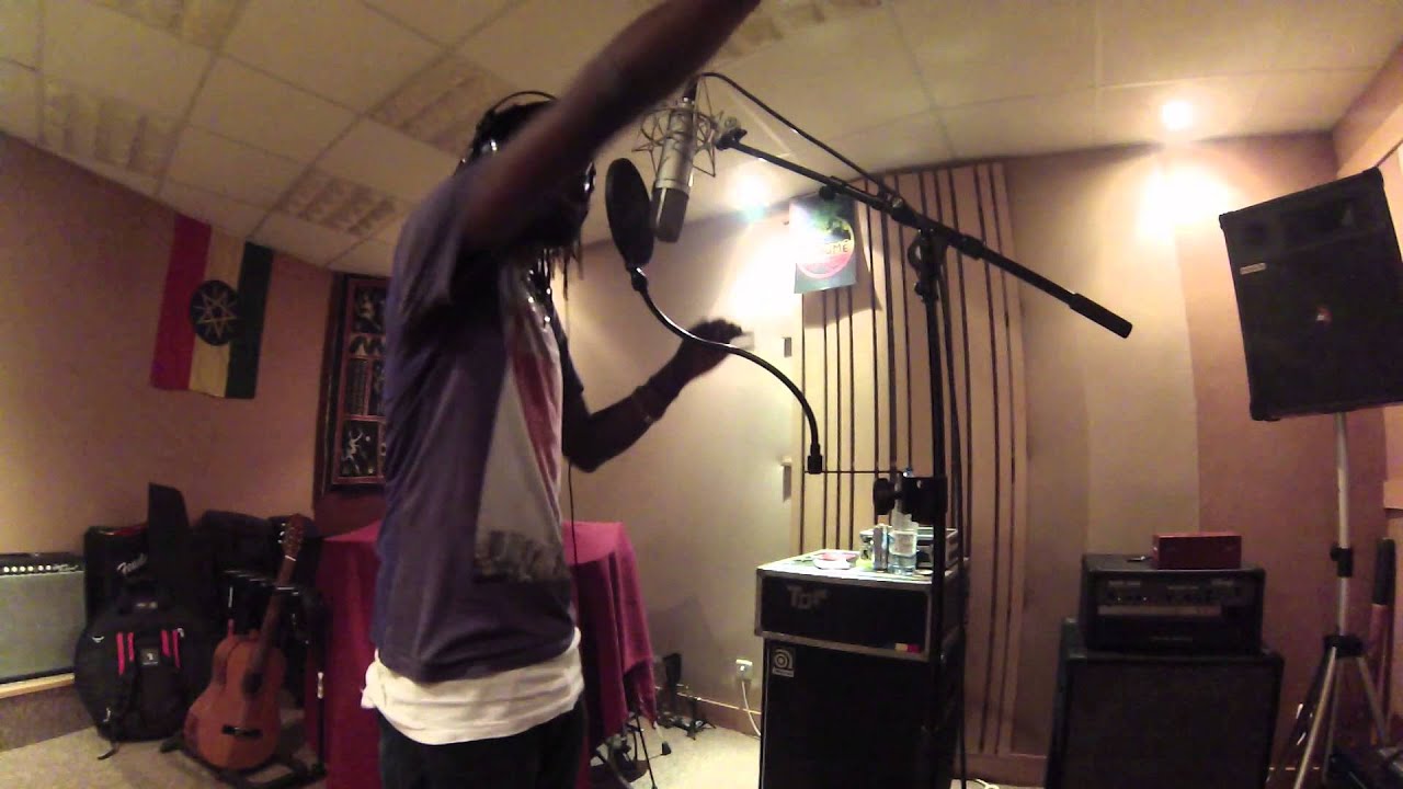 Burning SPECTACULAR "Seat Tight" LS Forward Ever Band (Modern Times Riddim)