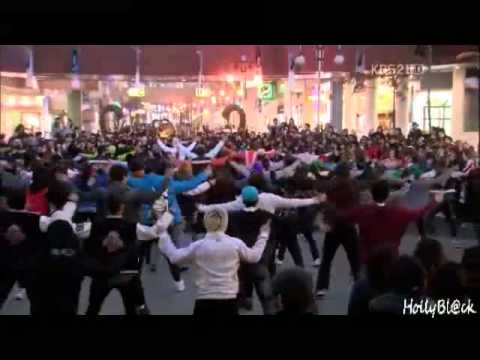 110228 Dream High Dance on the road flash mob