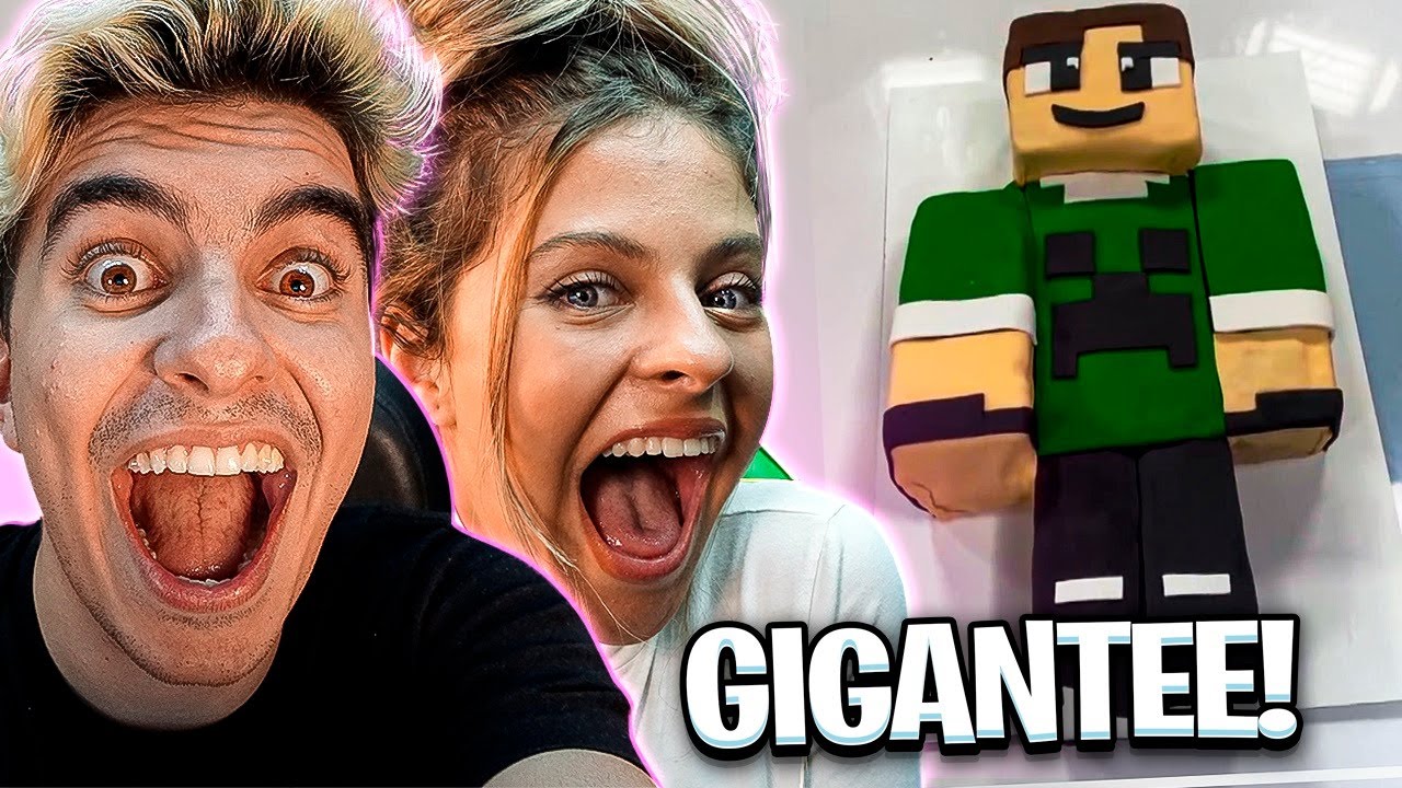 FIZERAM UM BOLO GIGANTE DO BAIXAMEMORIA  ‹ BAIXAMEMORIA ›