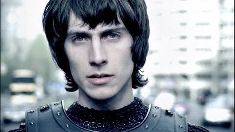 Maximilian Hecker - Polyester (official MV)