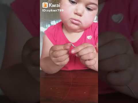 Eu tentando enfiar