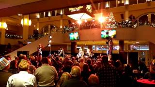 American English Beatles tribute - HOLD ME TIGHT - Grand Victoria Casino Elgin IL 12/31/2016 screenshot 4