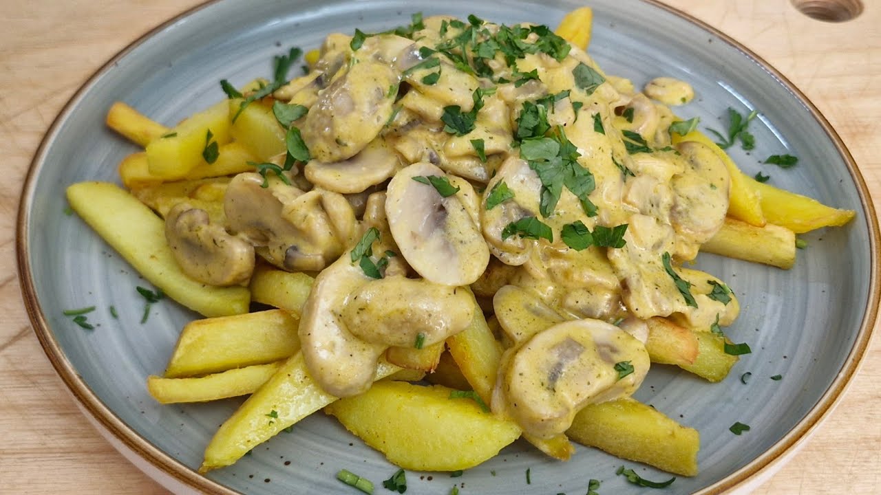 Restaurant potatoes with mushroom sauce 🤌
