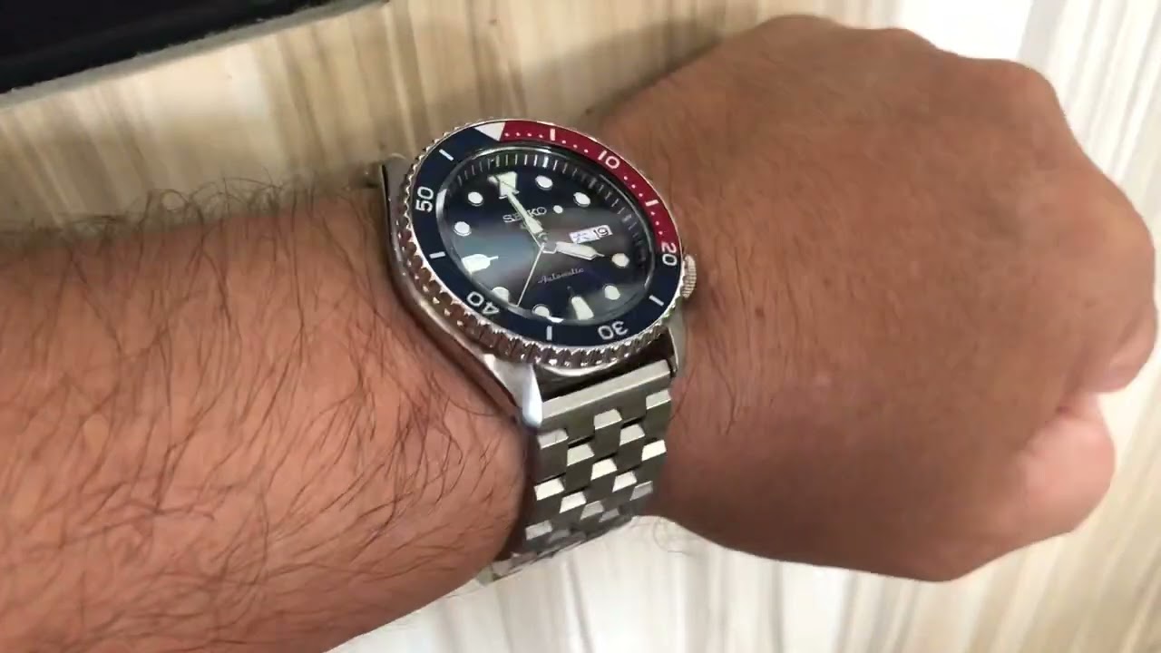 Seiko 5 with engineer bracelet.