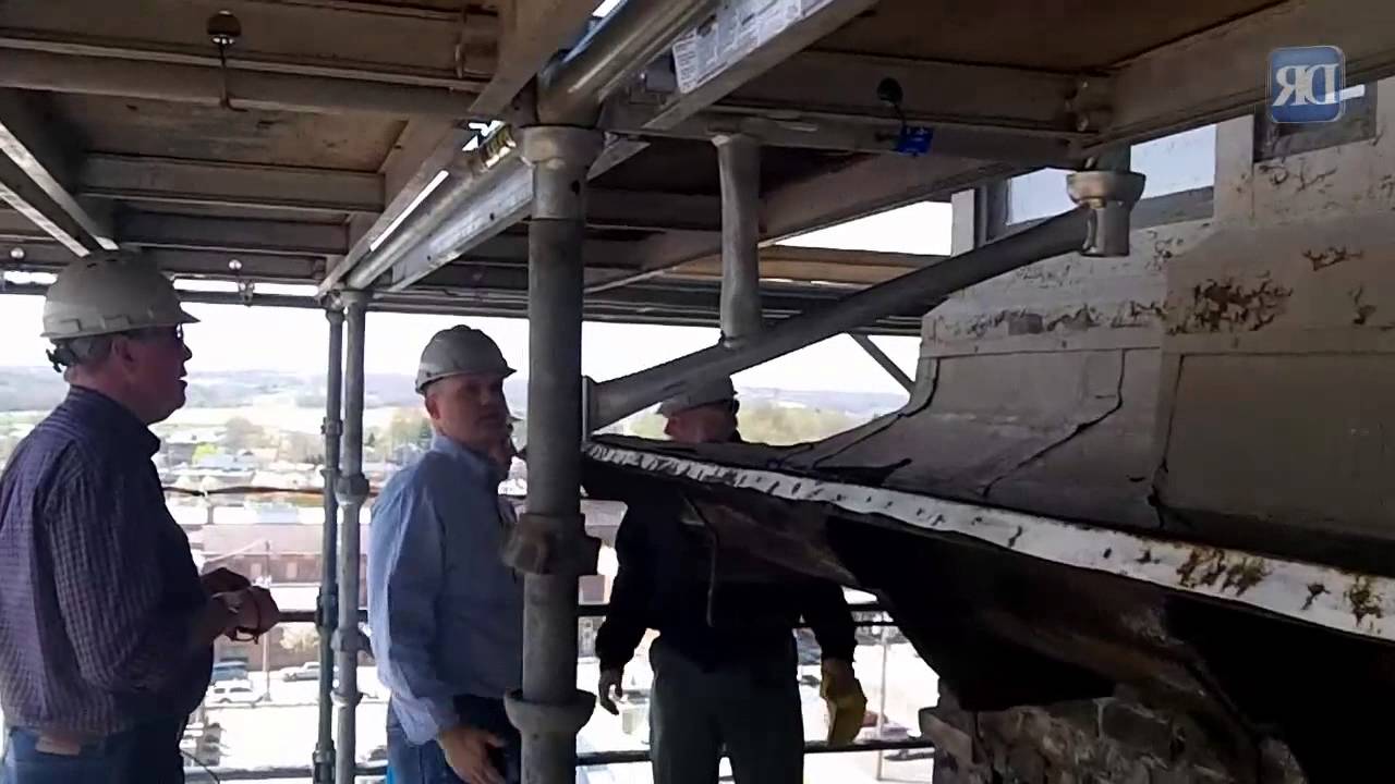 Wayne County Courthouse music video