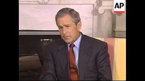 Israeli PM Ariel Sharon meets with US President Ge...