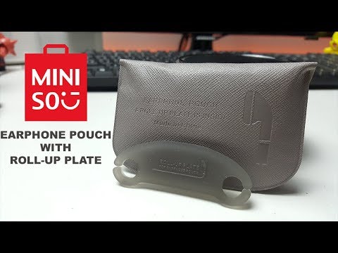 miniso-earphone-pouch-with-roll-up-plate