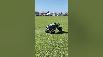 Worlds Biggest RC Car power wheelie