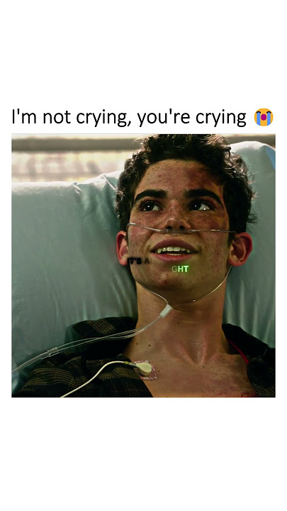 She noticed something was wrong! 🥺 #fyp #emotional #cameronboyce #shorts