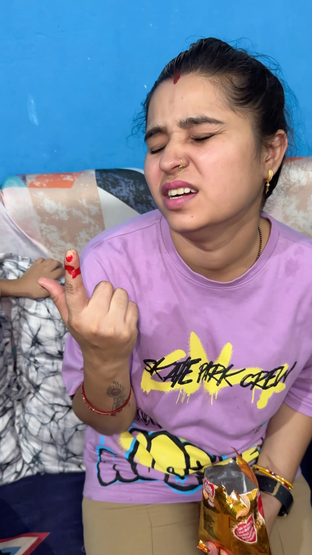 Duggu kha gya mummy ki finger ???? #shorts