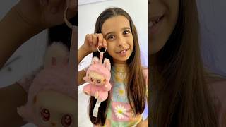 Alice Também Não Sabe Abrir O Labubu Ou Será Lafufu?