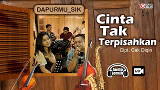 Video thumbnail of "Lala Atila - Cinta Tak Terpisahkan"