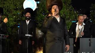 מענדי ווייס & מקהלת נרננה - מחרוזת תורה