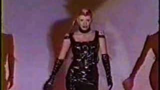 San Diego Comic Con 2000 - Angelique Hellraiser Bloodlin