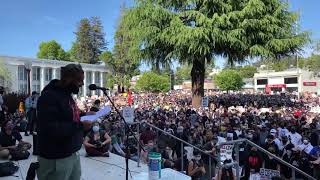 An activist from speak out now speaks at the george floyd solidarity
march, a rally organized by oakland youth on june 1st in front of
technical high...