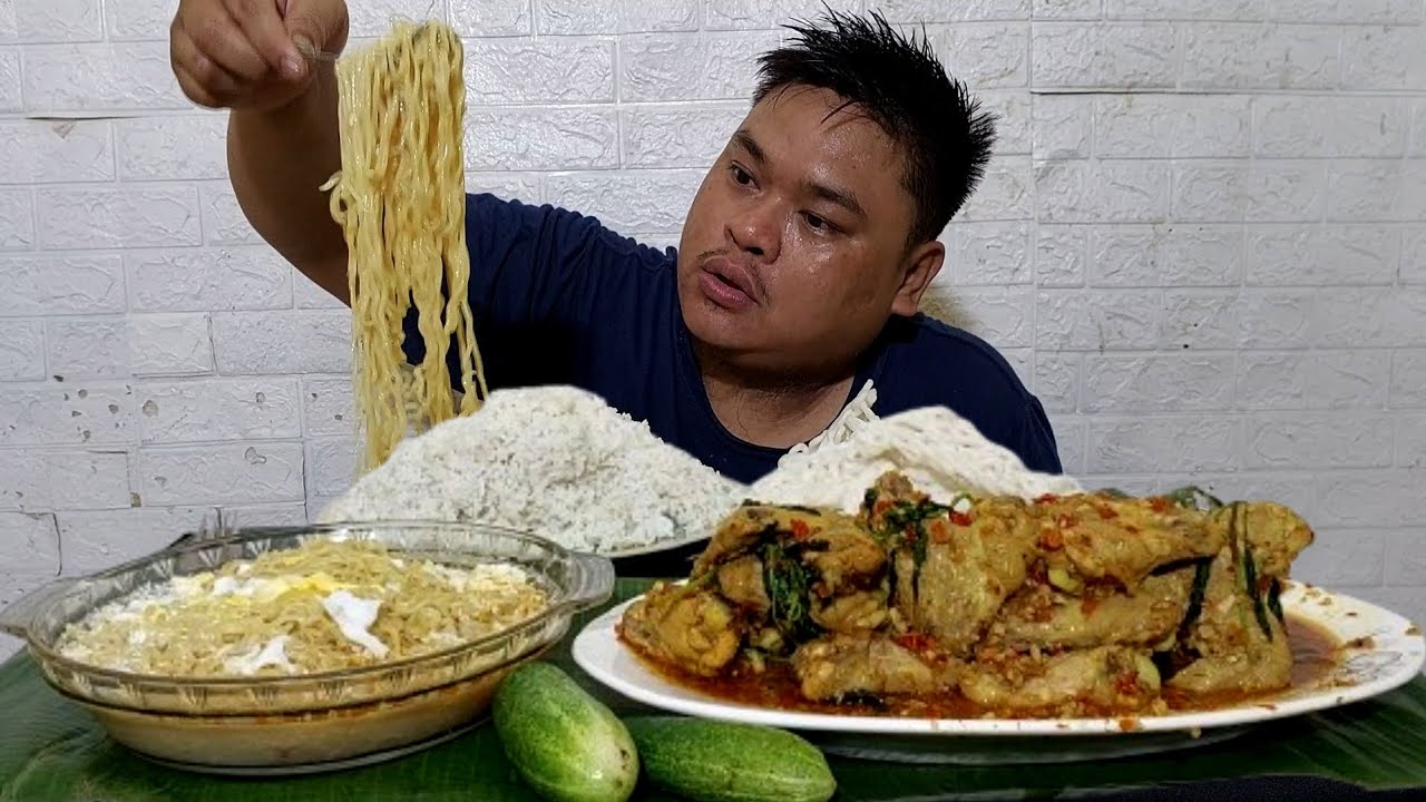 SARAPAN 1KG CHIKEN WINK RICA  KEMANGI 4PORSI MIE KUAH TELOR...