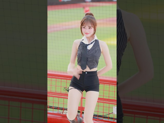 瑄瑄DB SHOW 女孩日中場舞表演~