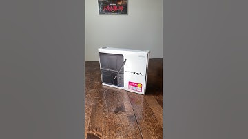 I bought this unused Nintendo DSi LL from Japan, let’s unbox it 📦👀 #nintendo #retrogaming