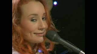 Tori Amos - The Power of Orange Knickers (Live at VH1, 2005)