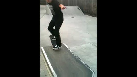 Paul Ramsey nose manual nollie flip out