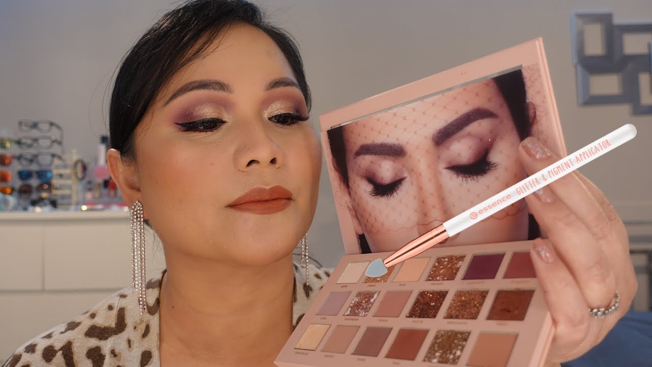 SILICONE GLITTER AND PIGMENT APPLICATOR