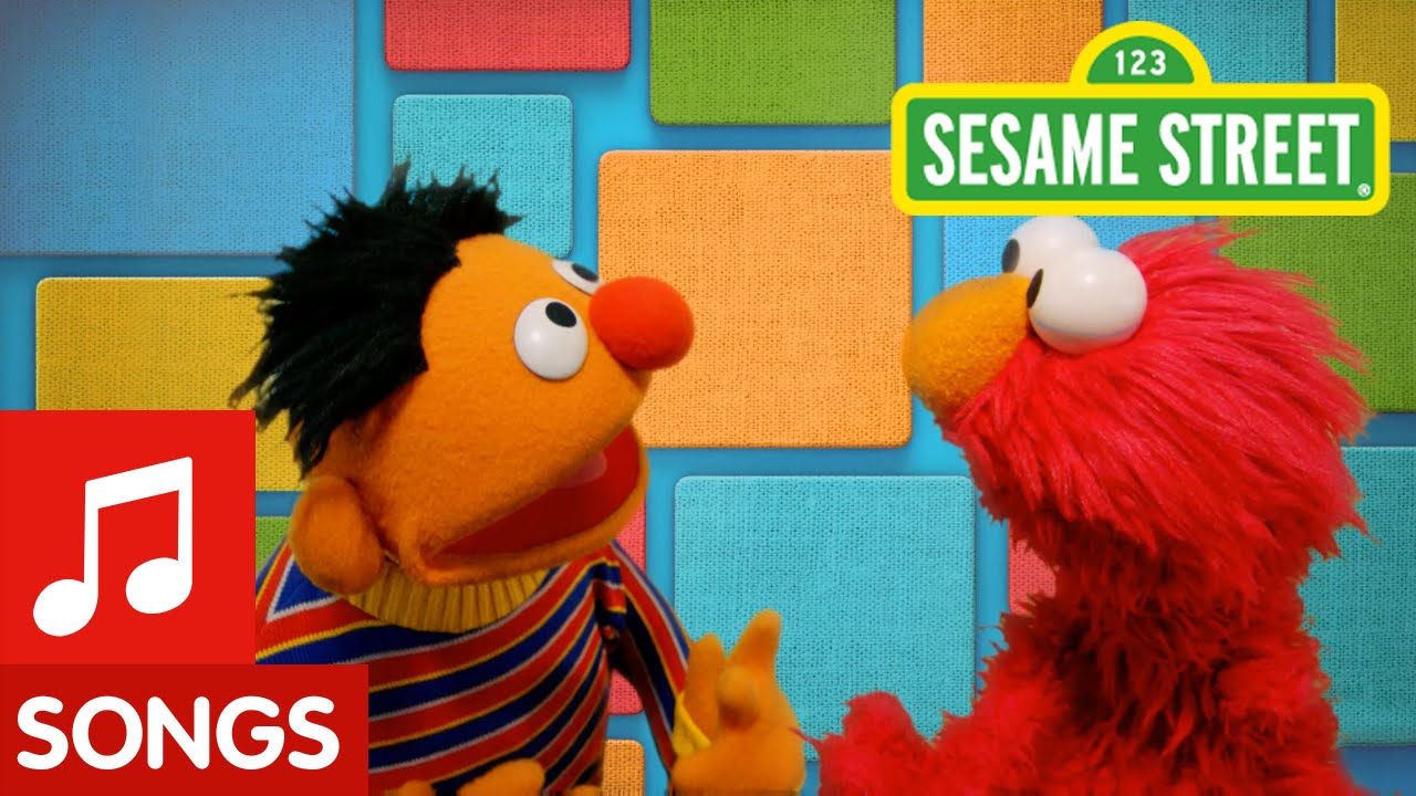 Pat play. Элмо малыш и я игра. Sesame Street Swedish. Pat a Cake game. Elmo's Potty time game.