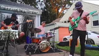 Download Lagu Desertion Trio play 'Buist' MP3