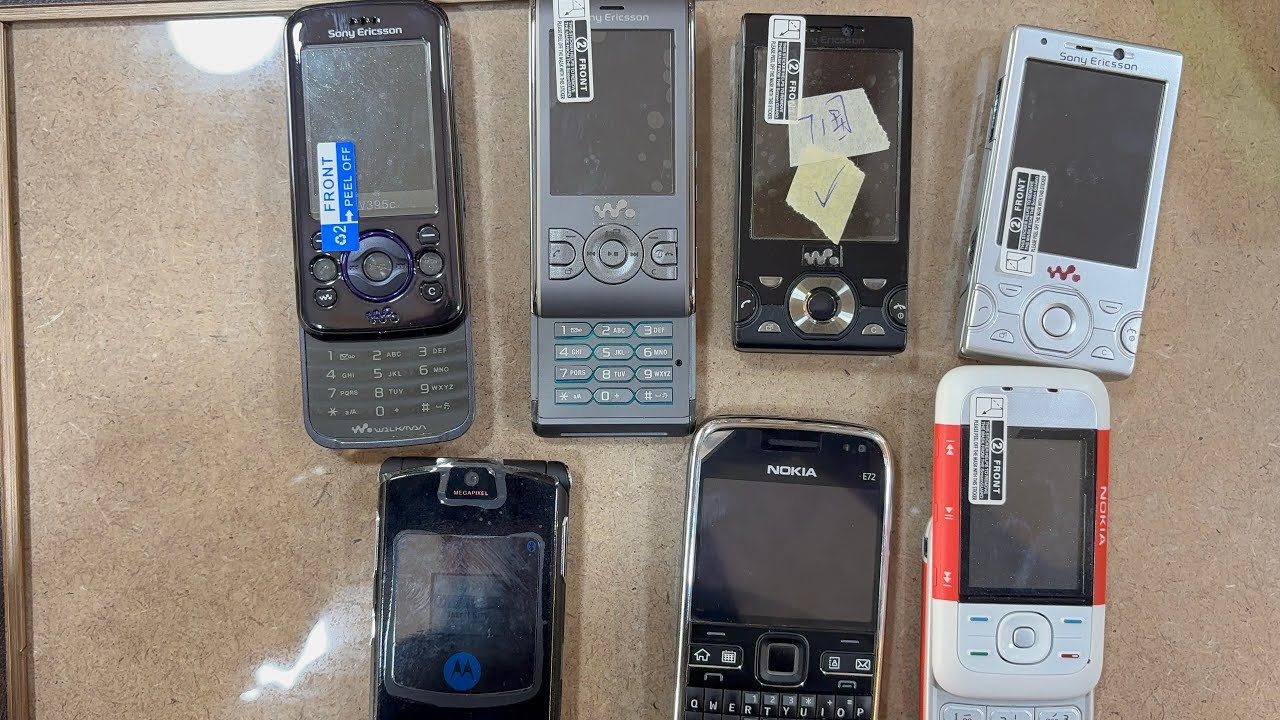 Nokia 5300 E72 Sony Ericsson  W995 W595￼ W395 moto V3i all mobiles unboxing ￼