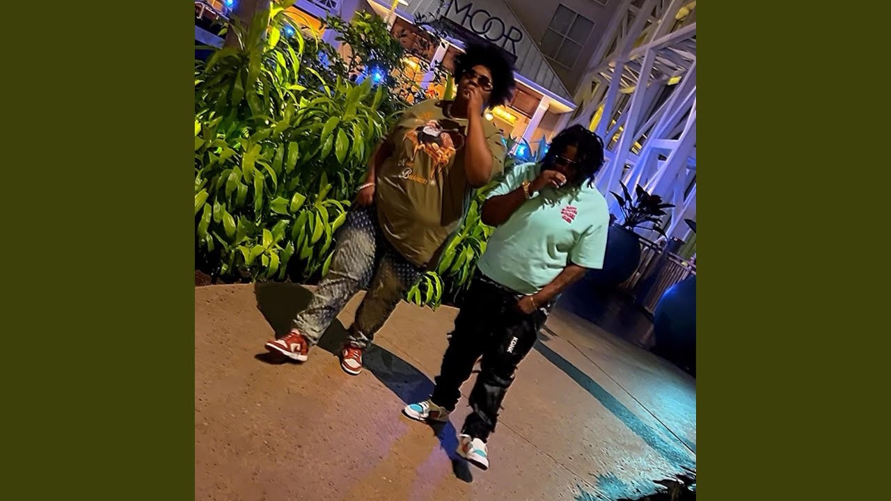 Street Runna (feat. L.O Shug)