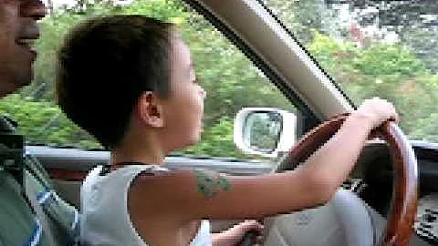 Lance Driving in Cebu 12-2006