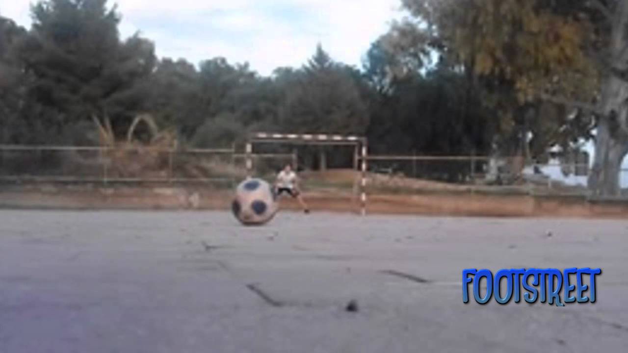 FOOTSTREET - Nice Trick and Crossbars