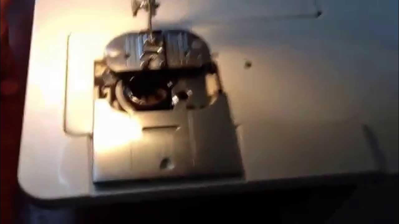 Singer 4562 - YouTube