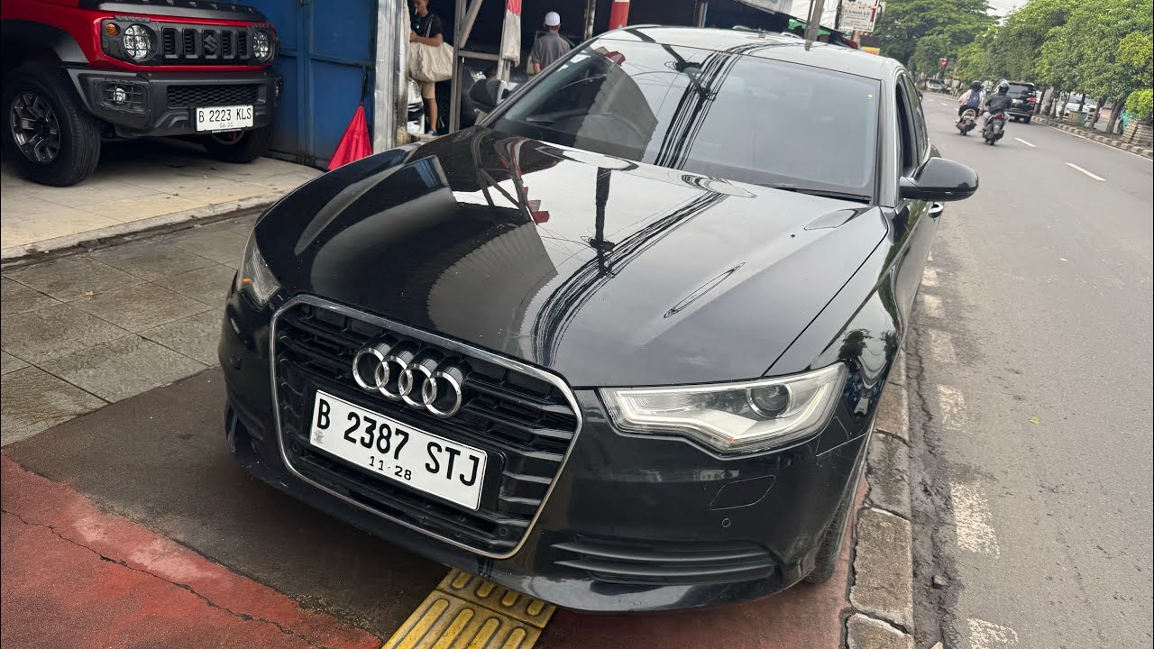 BMW X5 Mazda CX-9 dan Audi A6 di Arjuna Motor Jatiwaringin 