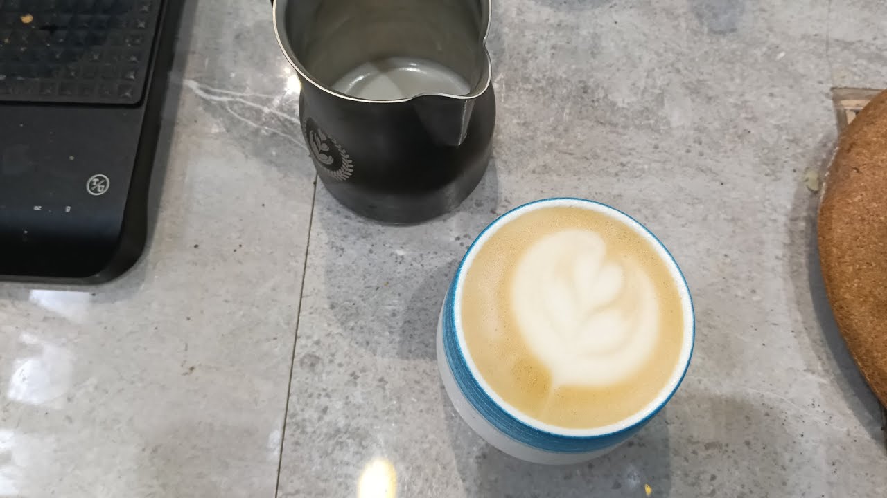 Cappuccino with a Tulip Art at Home | Order Up #2