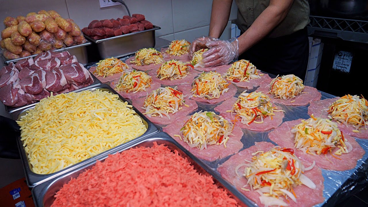 Даже японские мастера признают это мастерство! Сырная бомба. Свиная отбивная / Корейская уличная еда