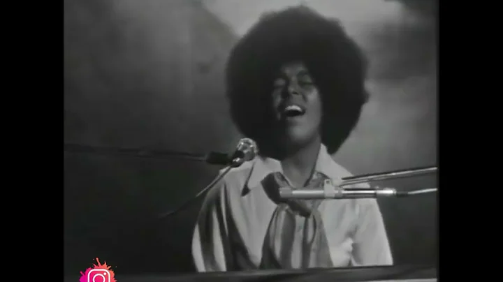 Roberta Flack Sings Do What You Gotta Do Live from Montreux Jazz Festival 1971