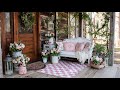 Rustic Garden Retreat: Farmhouse Porch Decor with Vintage Touch &amp; Classic Charm