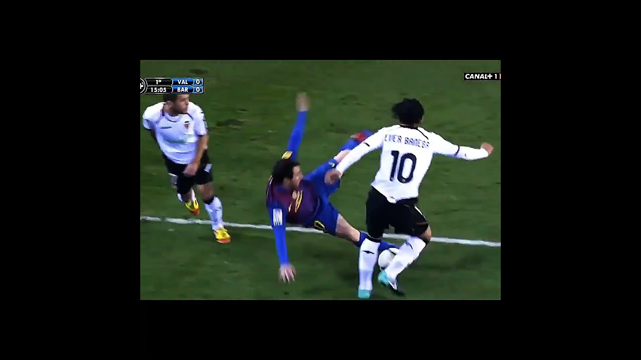 Defender Thought He Could Stop Messi… Big Mistake 😭