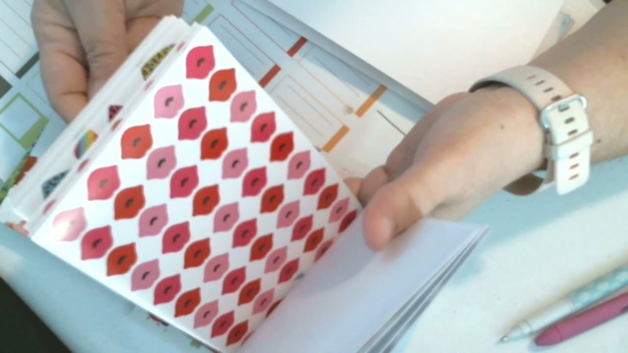 A Pretty Slimline Card Share, De-stash Talk and More