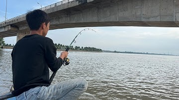 RA TRỤ CẦU RẠCH MIỄU SĂN CÁ LĂNG ĐUÔI ĐỎ BẰNG MỒI TÔM