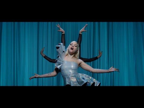 Tove Styrke - Show Me Love  (21 января 2022)