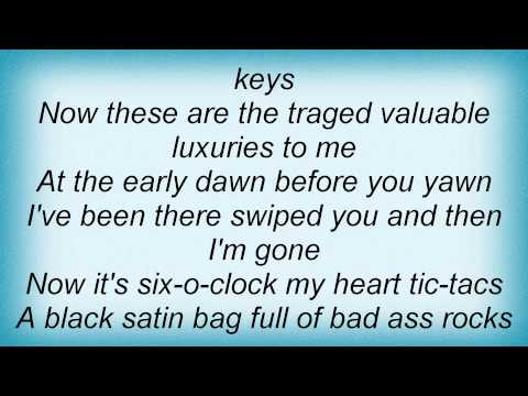 Down Low - Johnny B Lyrics