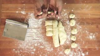 How To Make Easy Garlic Knots