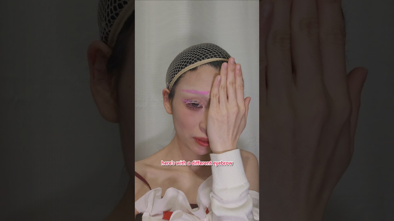 The eyebrow DIFFERENCE